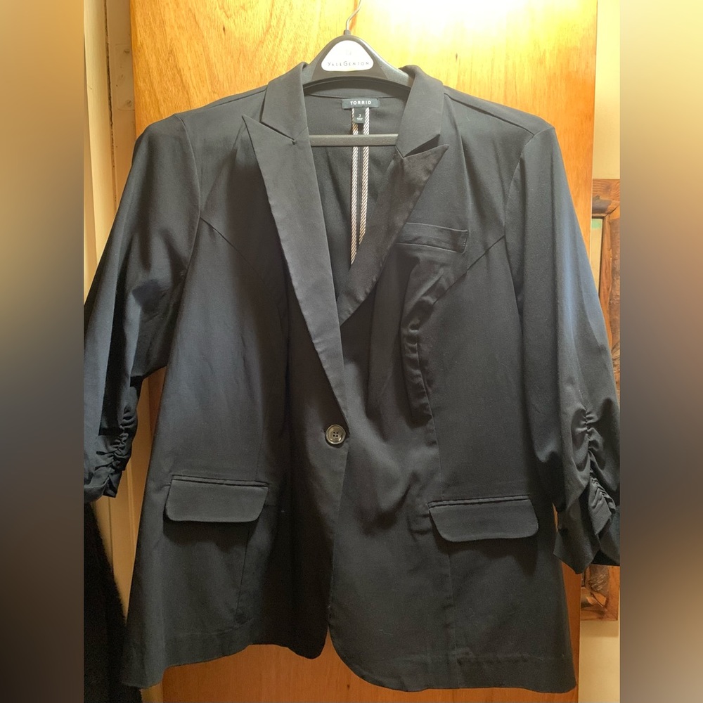Torrid Size 3 Blazer